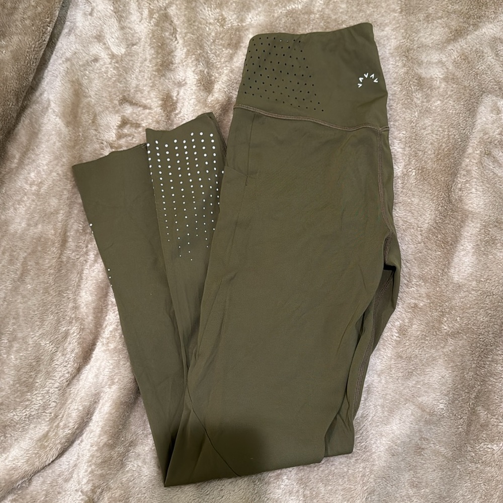 Varley barely worn leggings :)